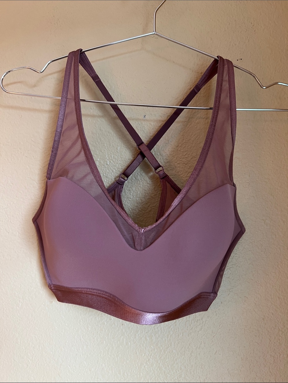 Victoria’s Secret Sports Bra Wireless Mauve 36D Lovely